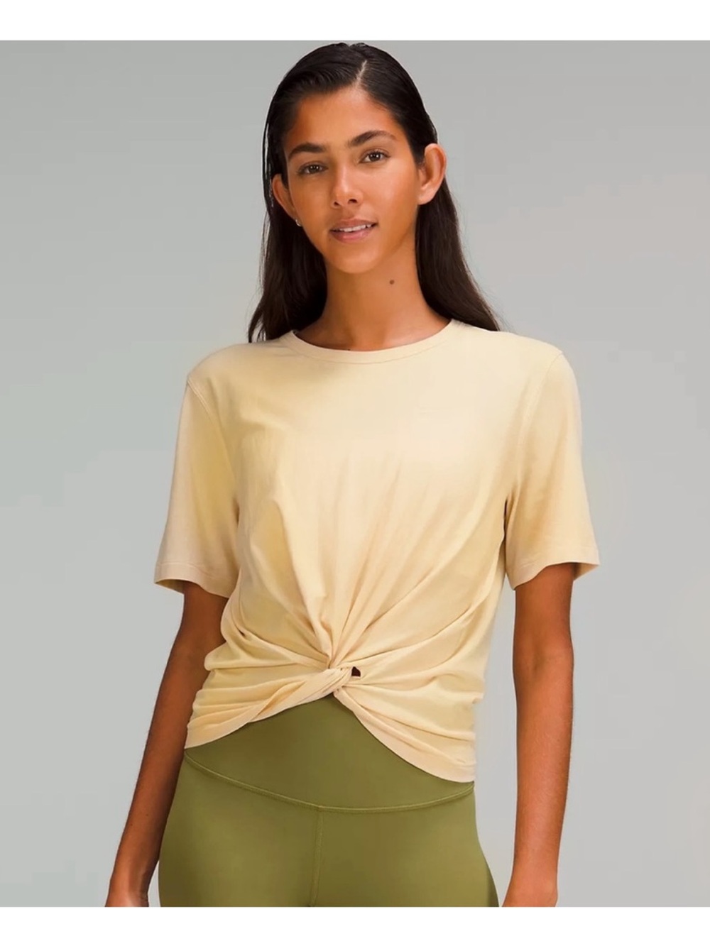 lululemon Crescent T-Shirt in Prosecco - Size 4